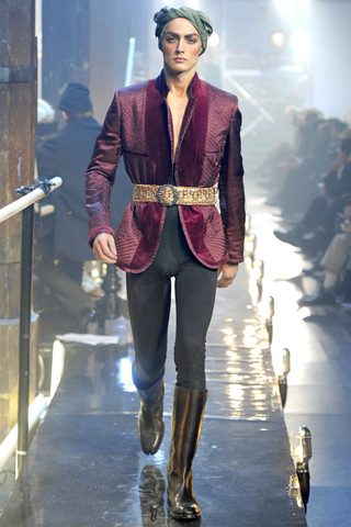 John Galliano / - 2011-2012